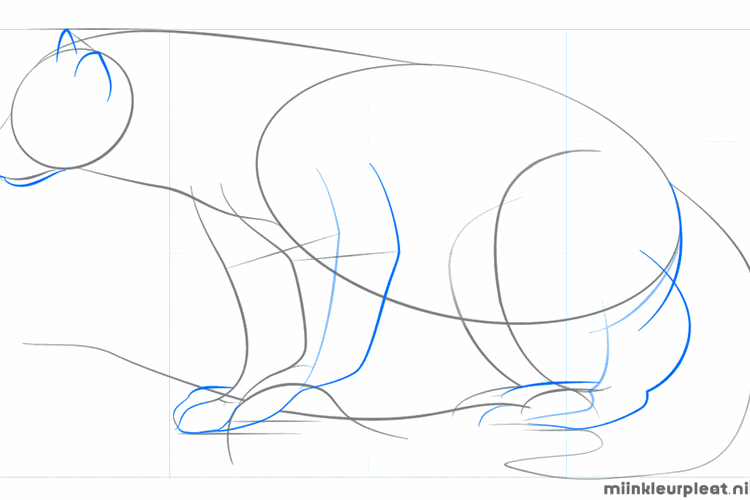 De poten en de snuit van de veelvraat krijgen meer vorm.