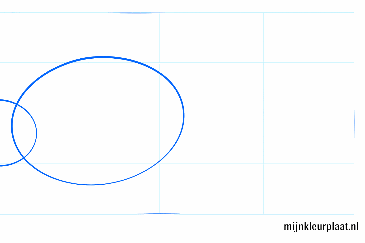 Twee ovalen getekend met potlood voor de basis van de karper.
