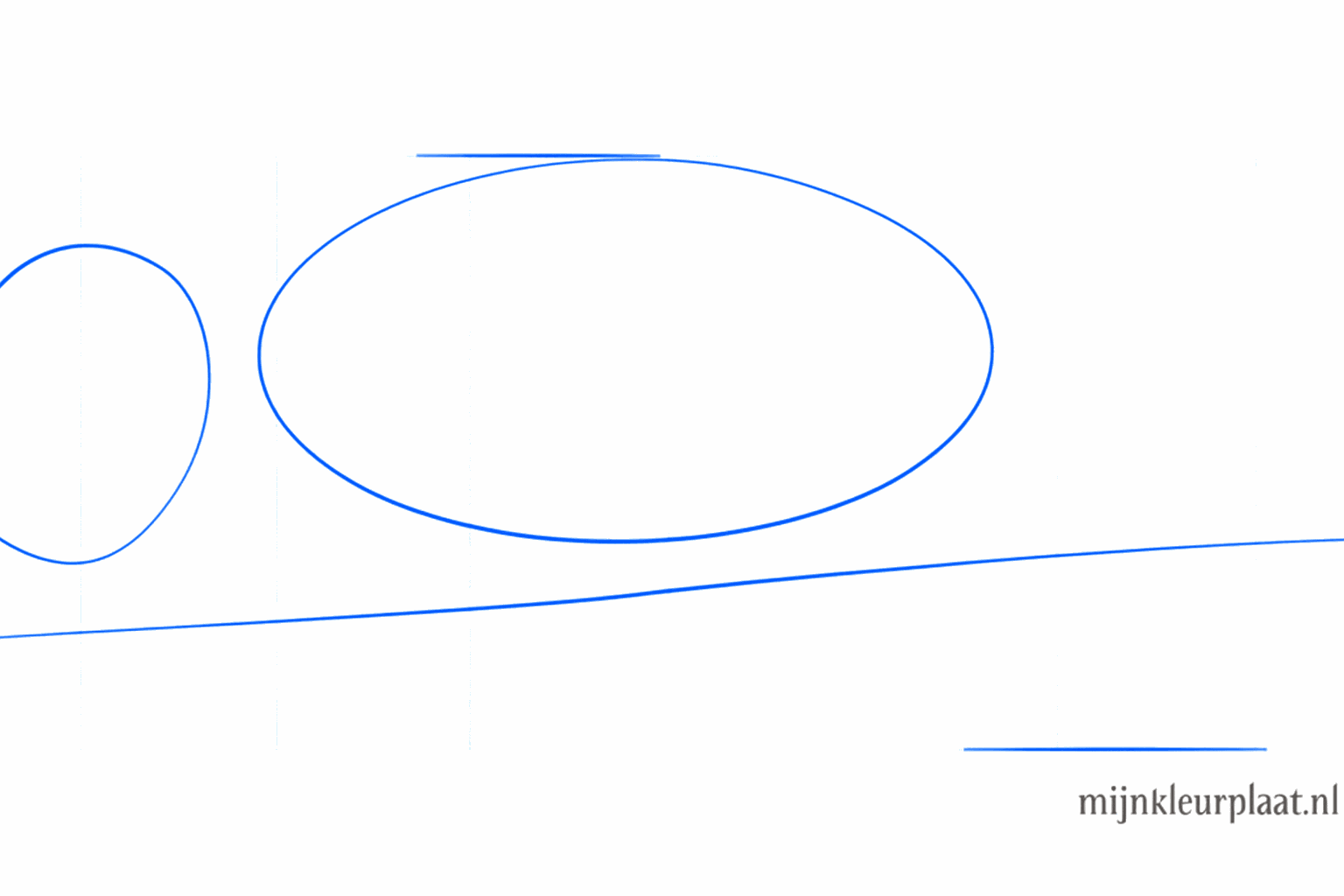 Twee ovalen voor de kop en het lijf van de buidelrat met een lijn voor de tak.